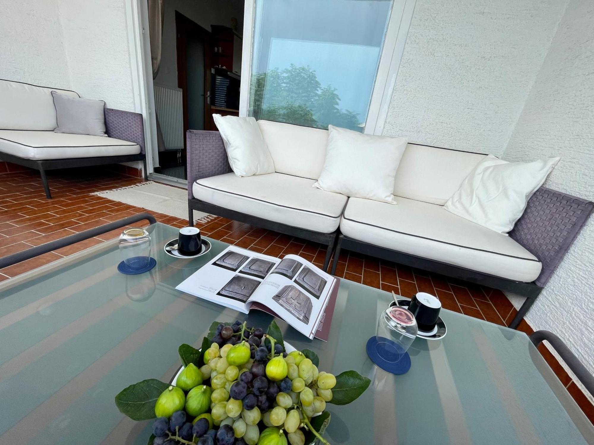 Ana Guest House นิน ภายนอก รูปภาพ