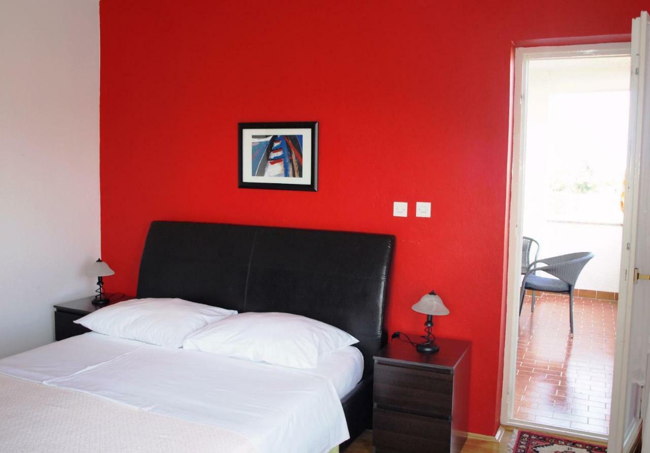 Ana Guest House นิน ภายนอก รูปภาพ