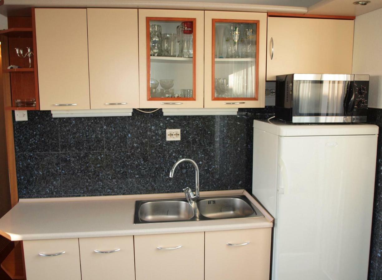 Ana Guest House นิน ภายนอก รูปภาพ